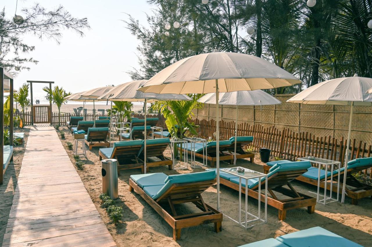 Hotel Pause By The Sea Morjim Exterior foto